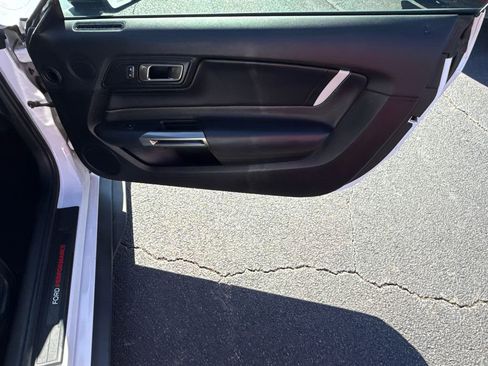 Certified 2021 Ford Mustang Shelby GT500 w/ Technology Package image 15