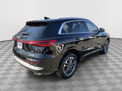 Used 2025 Audi Q5 Premium Plus image 6