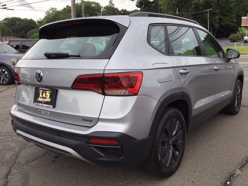 Used 2022 Volkswagen Taos S AWD/4WD image 8