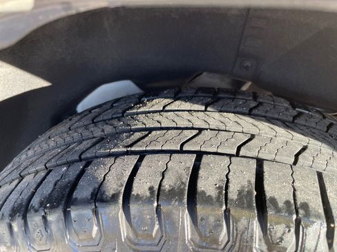 Used 2020 Subaru Forester Premium image 24