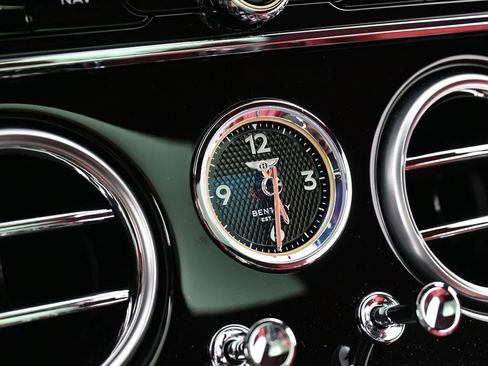 Certified 2023 Bentley Continental GT V8 image 22