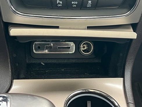 Used 2014 Jeep Grand Cherokee Summit image 28