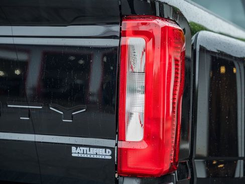Certified 2025 Ford F450 XL w/ FX4 Off-Road Package AWD/4WD image 7