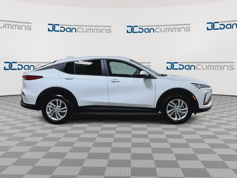 New 2026 Buick Envista Preferred w/ Convenience I Package FWD image 9