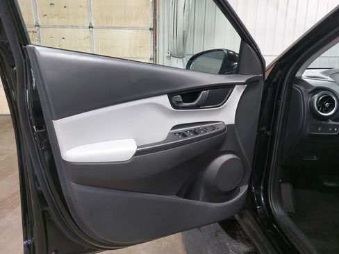 Used 2023 Hyundai Kona SEL image 26