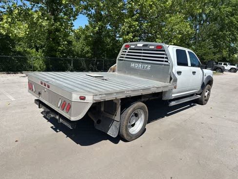 Used 2024 RAM 5500 Tradesman w/ Chrome Appearance Group AWD/4WD image 16