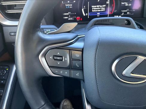 Used 2024 Lexus GX 550 w/ Accessory Package (Z1) AWD/4WD image 24
