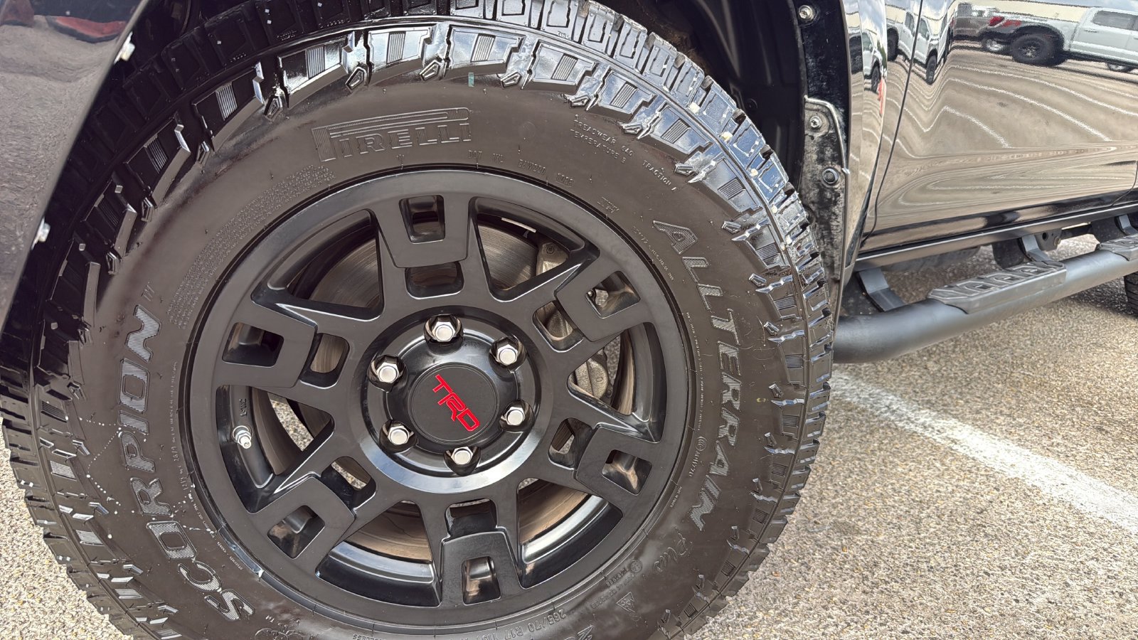 Used 2021 Toyota 4Runner SR5 Premium w/ Moonroof Package RWD image 24