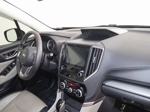 Used 2021 Subaru Forester Limited image 42