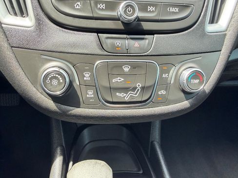 Used 2021 Chevrolet Malibu RS w/ LPO, Convenience Package 1 FWD image 50