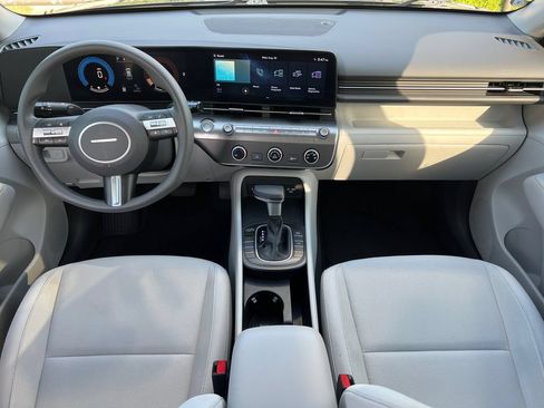 Used 2024 Hyundai Kona SE FWD image 22