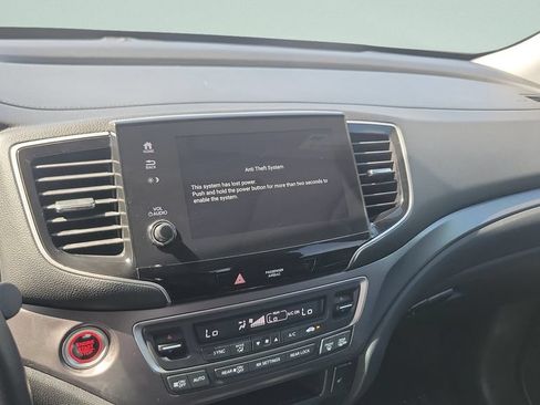 Used 2021 Honda Pilot Special Edition image 13