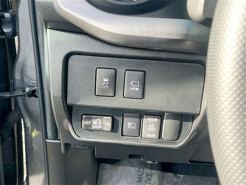 Used 2023 Toyota Tacoma TRD Pro image 10