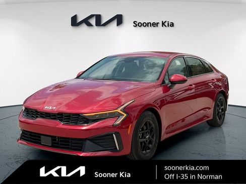 Used 2025 Kia K5 LXS FWD image 1