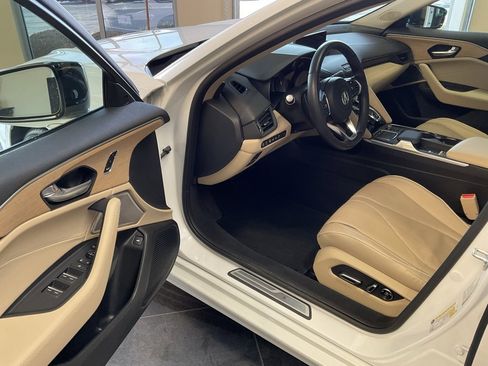 Certified 2022 Acura TLX SH-AWD w/ Advance Package image 10