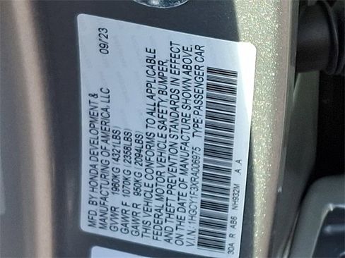 Certified 2024 Honda Accord EX image 27