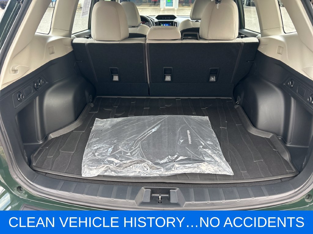 Certified 2023 Subaru Forester AWD/4WD image 2
