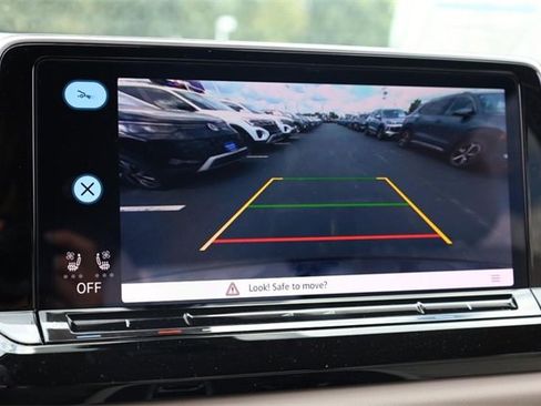 New 2026 Volkswagen Atlas SE image 14