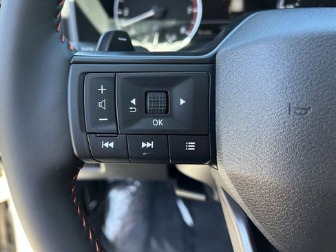 New 2026 Nissan Rogue SV image 31