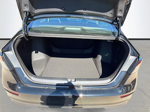 New 2026 Honda Accord LX image 13