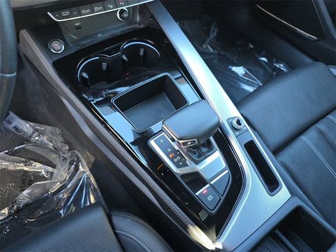 Used 2023 Audi A4 2.0T Prestige w/ Prestige Package image 31