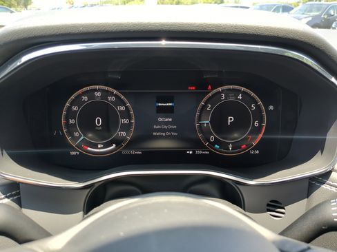 New 2026 Jaguar F-PACE R-Dynamic S image 35