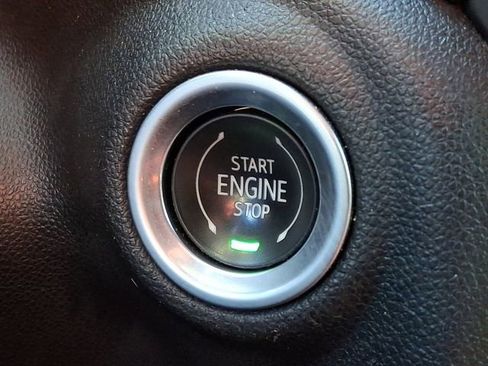 Used 2021 Chevrolet Silverado 1500 High Country AWD/4WD image 23