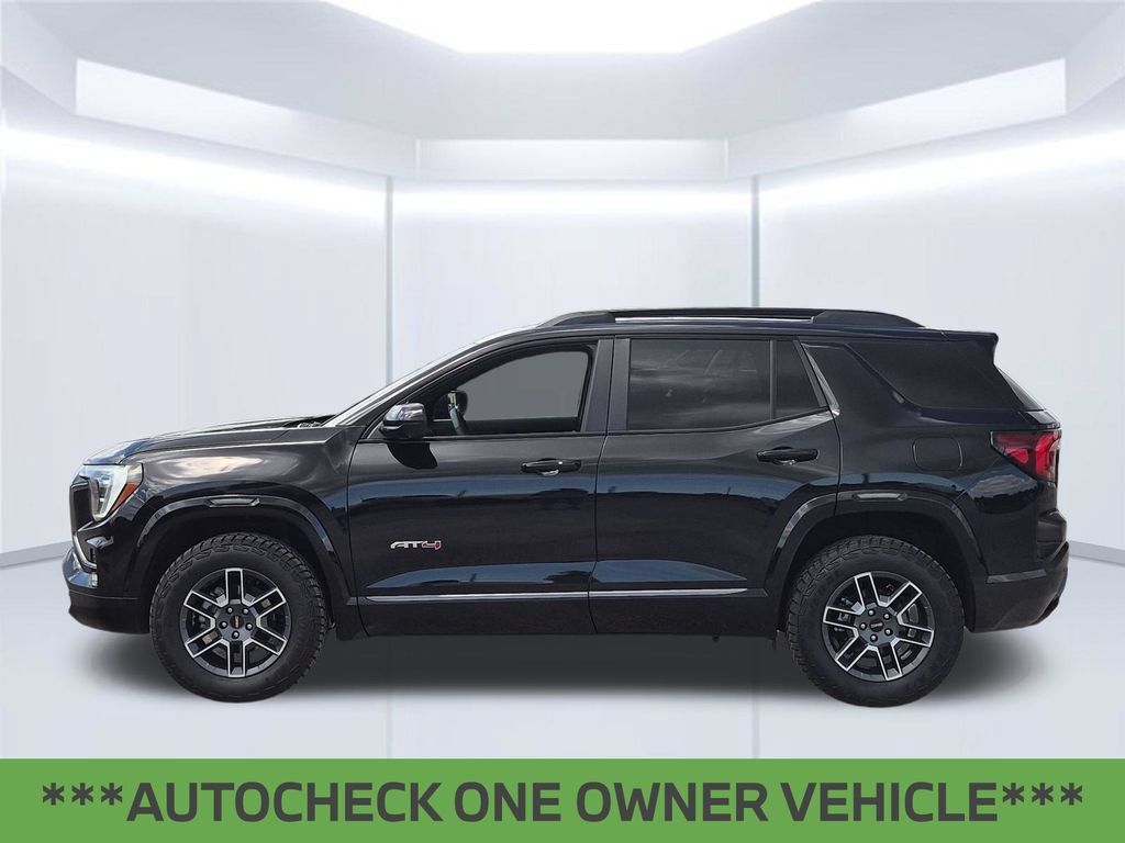 Used 2026 GMC Terrain AT4 w/ Technology Package II AWD/4WD image 2