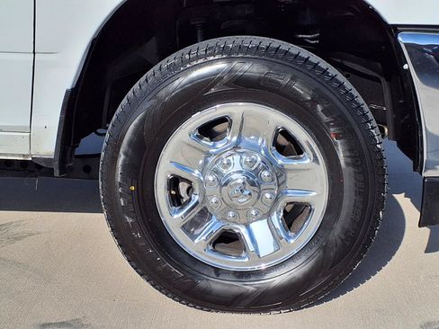 Used 2022 RAM 2500 Tradesman AWD/4WD image 10