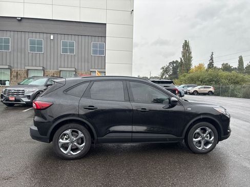 Used 2025 Ford Escape ST-Line Select w/ Tech Pack #1 AWD/4WD image 8
