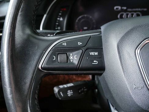 Used 2017 Audi Q7 3.0T Prestige AWD/4WD image 11