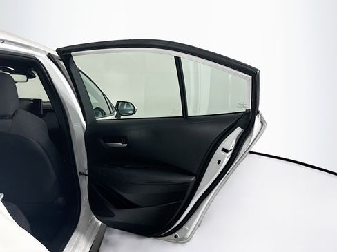 Used 2023 Toyota Corolla SE image 28