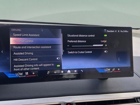 Used 2026 BMW iX xDrive45 w/ Executive Package image 18