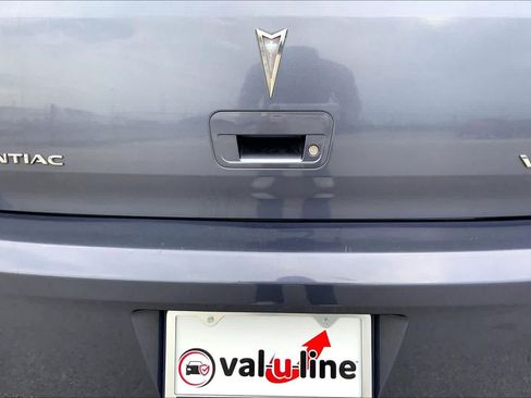 Used 2009 Pontiac Vibe w/ Preferred Package FWD image 9