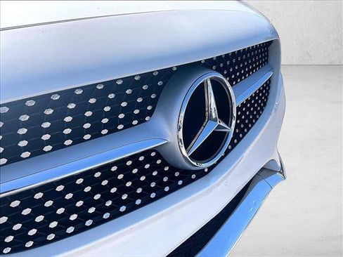 Used 2017 Mercedes-Benz C 300 Cabriolet image 29