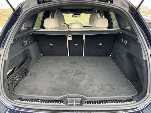 Certified 2024 Mercedes-Benz GLC 300 image 10