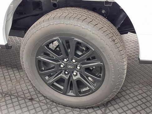 Used 2025 Ford F150 Platinum w/ Equipment Group 702A High AWD/4WD image 31