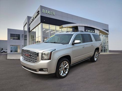 Certified 2019 GMC Yukon XL Denali w/ Denali Ultimate Package AWD/4WD image 1