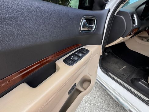 Used 2017 Dodge Durango Citadel w/ Technology Group image 24