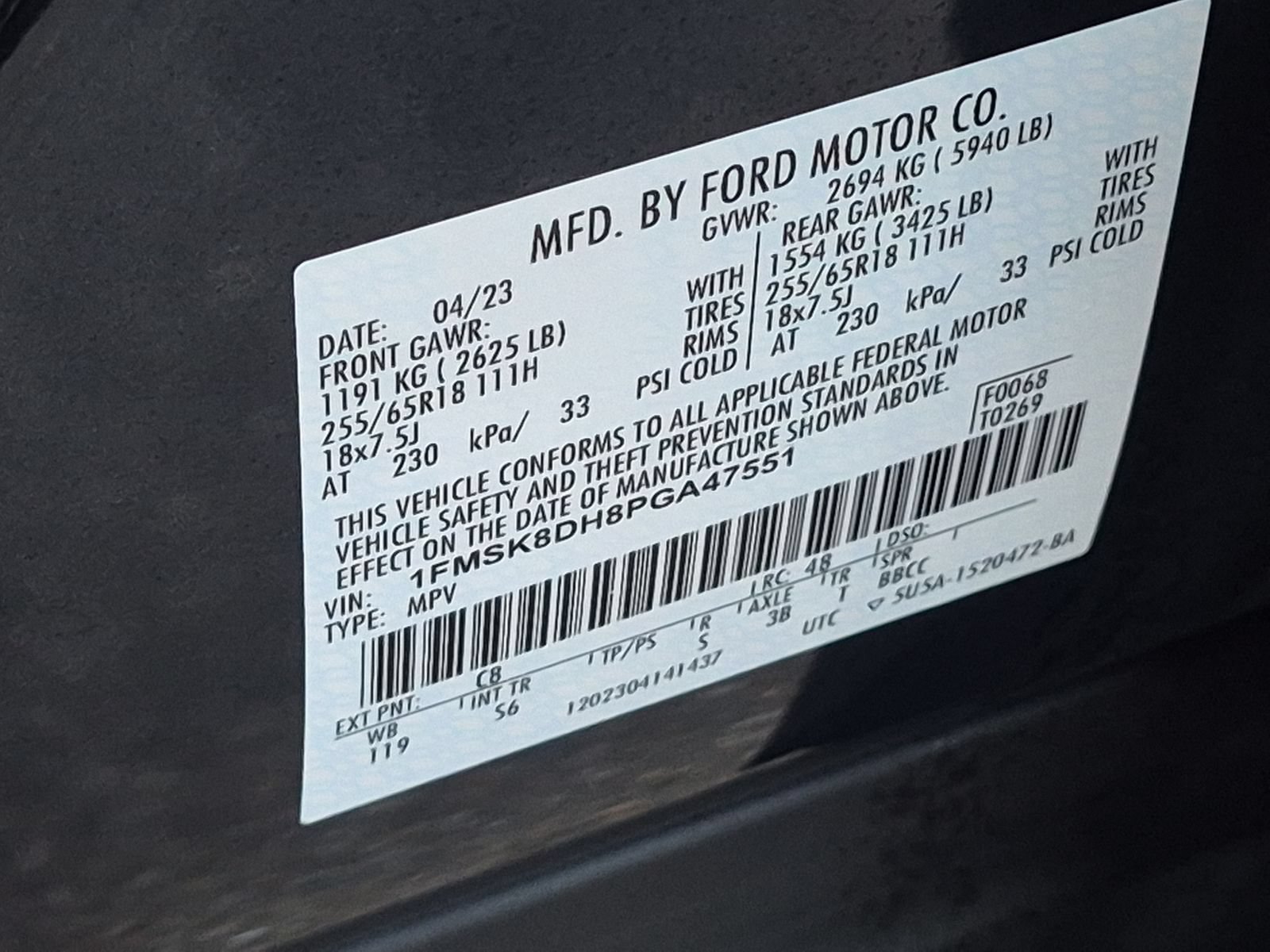 Used 2023 Ford Explorer XLT w/ Equipment Group 202A AWD/4WD image 32