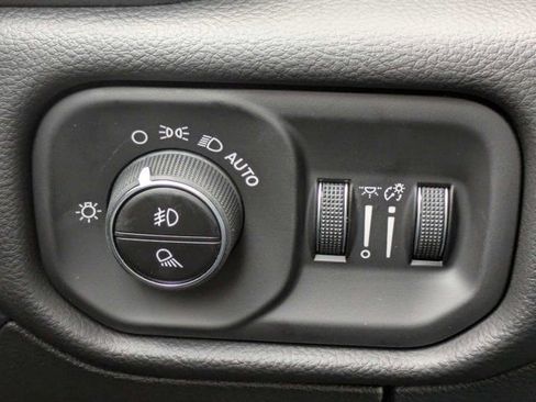 New 2026 RAM 1500 Big Horn AWD/4WD image 25