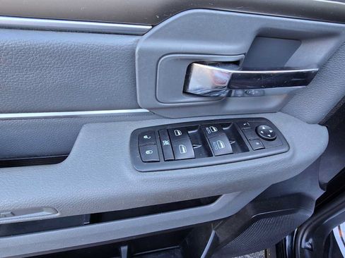 Used 2020 RAM 1500 Warlock AWD/4WD image 16