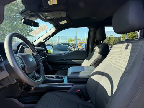 Used 2022 Ford F150 XL w/ STX Appearance Package RWD image 10