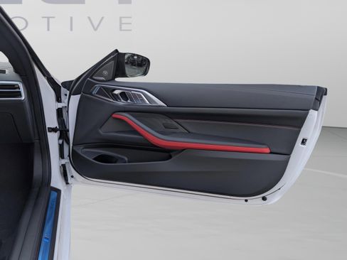 Used 2026 BMW M440i Coupe RWD image 25