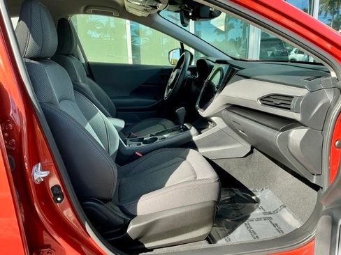 Used 2024 Subaru Crosstrek 2.0i Premium image 13