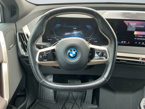 Used 2024 BMW iX xDrive50 image 13