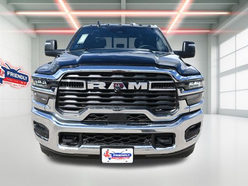 New 2026 RAM 2500 Tradesman AWD/4WD image 5