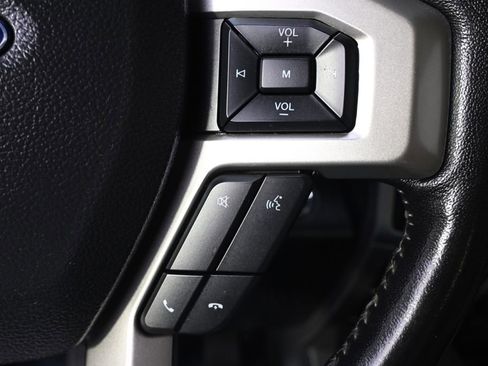 Used 2022 Ford F250 Lariat w/ Lariat Ultimate Package AWD/4WD image 36