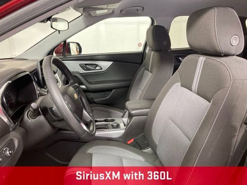 Used 2025 Chevrolet Blazer LT image 11