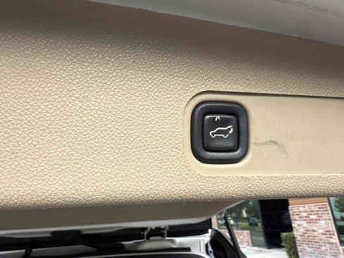 Used 2014 GMC Yukon Denali image 56